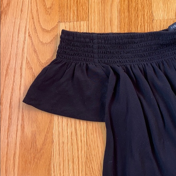 Forever 21 Off the Shoulder Top - Picture 2 of 3